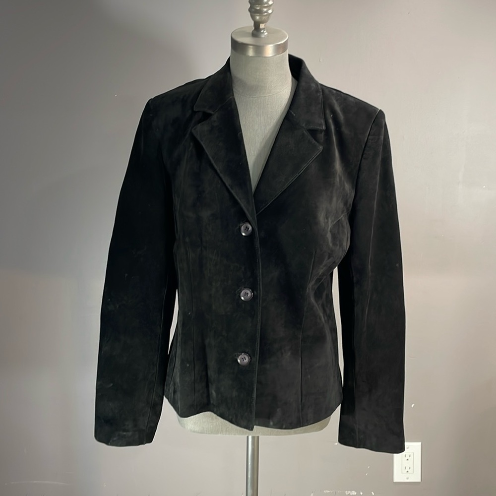 Large Danier suede leather classic black blazer.  Quality staple piece. Canadian